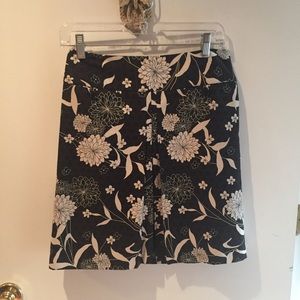 Black and white a line skirt from LOFT